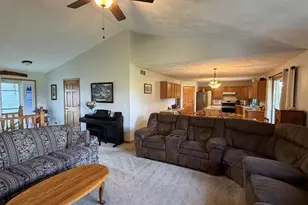 N4194 Country Club Dr, Brodhead, WI 53520 - Photo 9