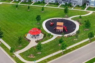 421 Crane Xing, Waunakee, WI 53597 - Photo 41