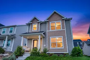 421 Crane Xing, Waunakee, WI 53597 - Photo 39