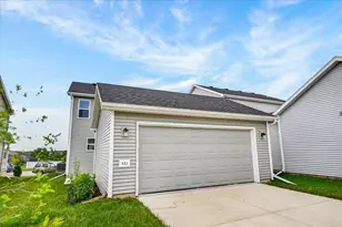 421 Crane Xing, Waunakee, WI 53597 - Photo 37