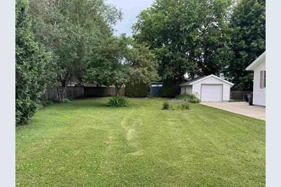 359 6th Street, Prairie Du Sac, WI 53578 - Photo 23