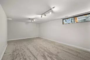 7305 Donna Dr, Middleton, WI 53562 - Photo 29