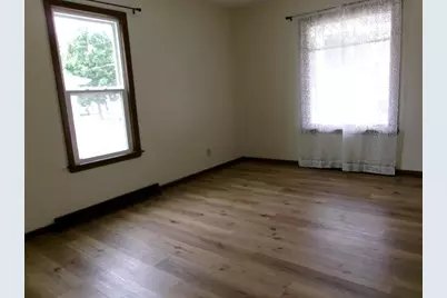 311 Declark Street, Beaver Dam, WI 53916 - Photo 5