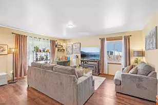 4526 Anniversary Ln, Madison, WI 53704 - Photo 7