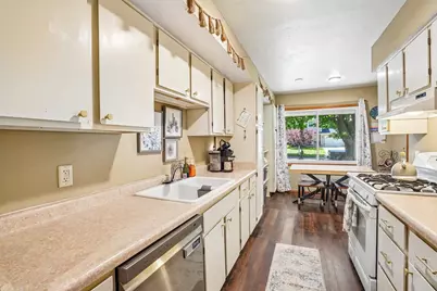 4526 Anniversary Lane, Madison, WI 53704 - Photo 17