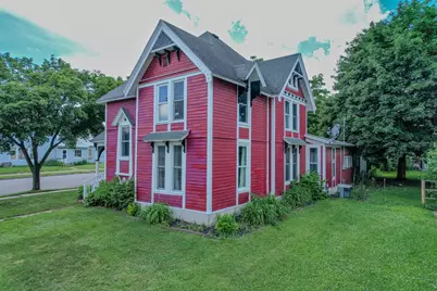 523 Kilbourn Avenue, Tomah, WI 54660 - Photo 3