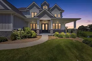 7616 Tumbledown Trail, Verona, WI 53593 - Photo 3