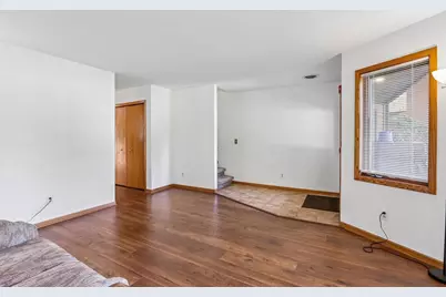810 S Gammon Road, Madison, WI 53719 - Photo 9