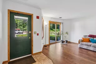 810 S Gammon Rd, Madison, WI 53719 - Photo 3