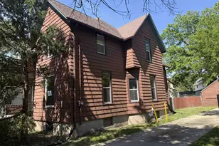1030 Prairie Ave, Beloit, WI 53511 - Photo 3