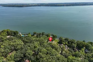 W2326 Carpenter Ln, Brooklyn, WI 54941 - Photo 3