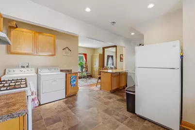 134 S Mill Street, Juneau, WI 53039 - Photo 21