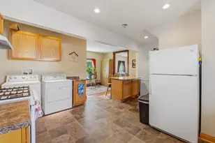 134 S Mill St, Juneau, WI 53039 - Photo 21