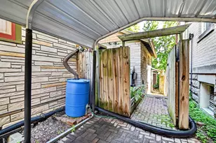 15 S Hancock St, Madison, WI 53703 - Photo 51