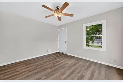 941 Ridgewood Way, Madison, WI 53713 - Photo 5