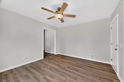 941 Ridgewood Way, Madison, WI 53713 - Photo 3