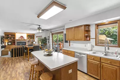 407 Fairbrook Court, Waunakee, WI 53597 - Photo 13