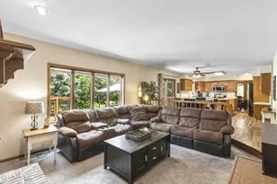 407 Fairbrook Ct, Waunakee, WI 53597 - Photo 31