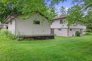 136 Taylor St, Cottage Grove, WI 53527 - Photo 29