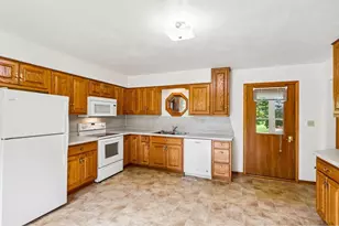 W5440 Halverson Dr, Poynette, WI 53955 - Photo 25