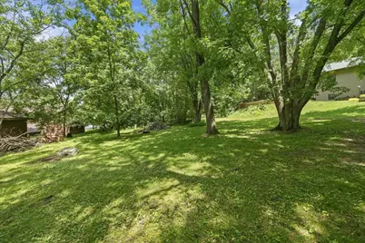 186 Leisure Way, Edgerton, WI 53534 - Photo 7
