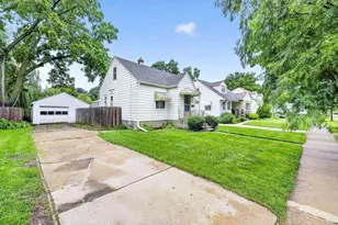 518 Algoma St, Madison, WI 53704 - Photo 3
