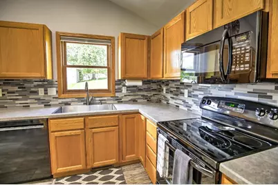 103 Victoria Lane, Barneveld, WI 53507 - Photo 11