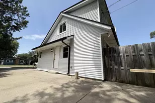 314 Monroe St, Sauk City, WI 53583 - Photo 3