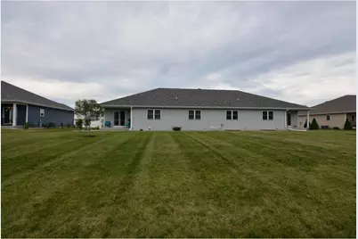 905 Roosevelt Street, Baraboo, WI 53913 - Photo 3