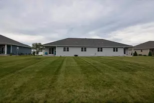 905 Roosevelt St, Baraboo, WI 53913 - Photo 3