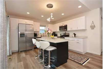 905 Roosevelt Street, Baraboo, WI 53913 - Photo 5