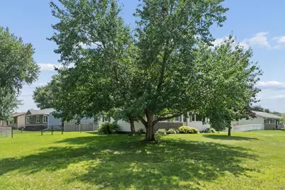 2631 Roosevelt Avenue, Janesville, WI 53546 - Photo 35