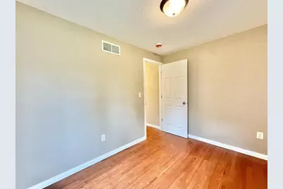 2002 S Harrison Avenue, Beloit, WI 53511 - Photo 9