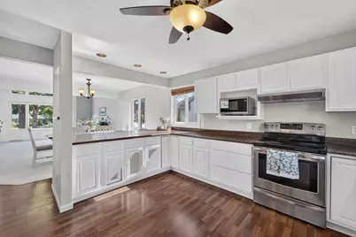 1757 Colony Circle, Sun Prairie, WI 53590 - Photo 11