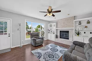 1757 Colony Cir, Sun Prairie, WI 53590 - Photo 15