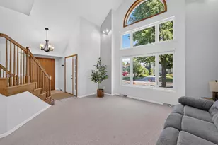 1757 Colony Cir, Sun Prairie, WI 53590 - Photo 5