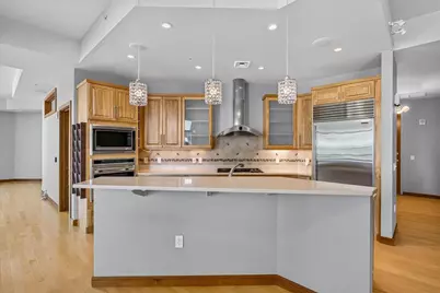 350 S Hamilton Street #204, Madison, WI 53703 - Photo 7