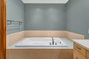 350 S Hamilton St, Madison, WI 53703 - Photo 29