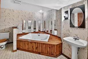 6806 Stratford Dr, Madison, WI 53719 - Photo 29