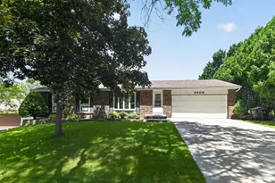 6806 Stratford Dr, Madison, WI 53719 - Photo 39