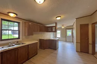 2018 Edgeview Dr, Monroe, WI 53566 - Photo 17
