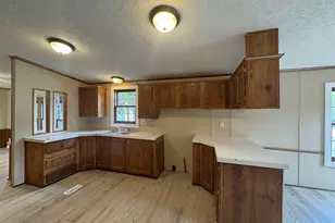 2018 Edgeview Dr, Monroe, WI 53566 - Photo 15