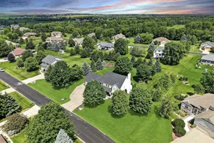 3058 Saddle Brooke Trail, Sun Prairie, WI 53590 - Photo 9