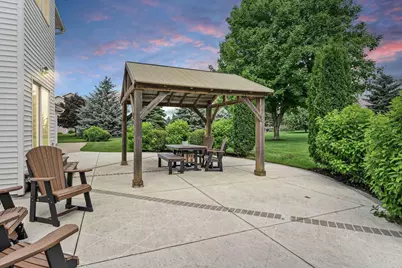 3058 Saddle Brooke Trail, Sun Prairie, WI 53590 - Photo 7