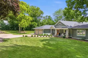 437 River St, Black River Falls, WI 54615 - Photo 3