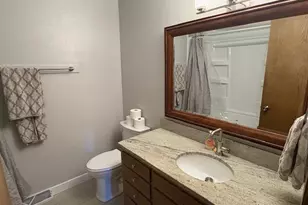 4813 Flint Ln, Madison, WI 53714 - Photo 13