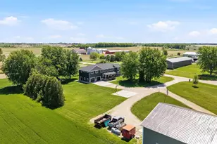 W9020 Breezy Point Rd, Beaver Dam, WI 53916 - Photo 59