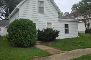 124 E Vallette St, Oxford, WI 53952 - Photo 3