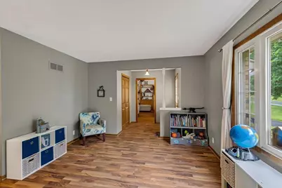 2313 Ramshead Court, Waukesha, WI 53188 - Photo 9