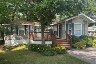 117 Wood Haven Dr, Wisconsin Dells, WI 53965 - Photo 3